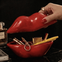 Hot Lips Ceramic Trinket
